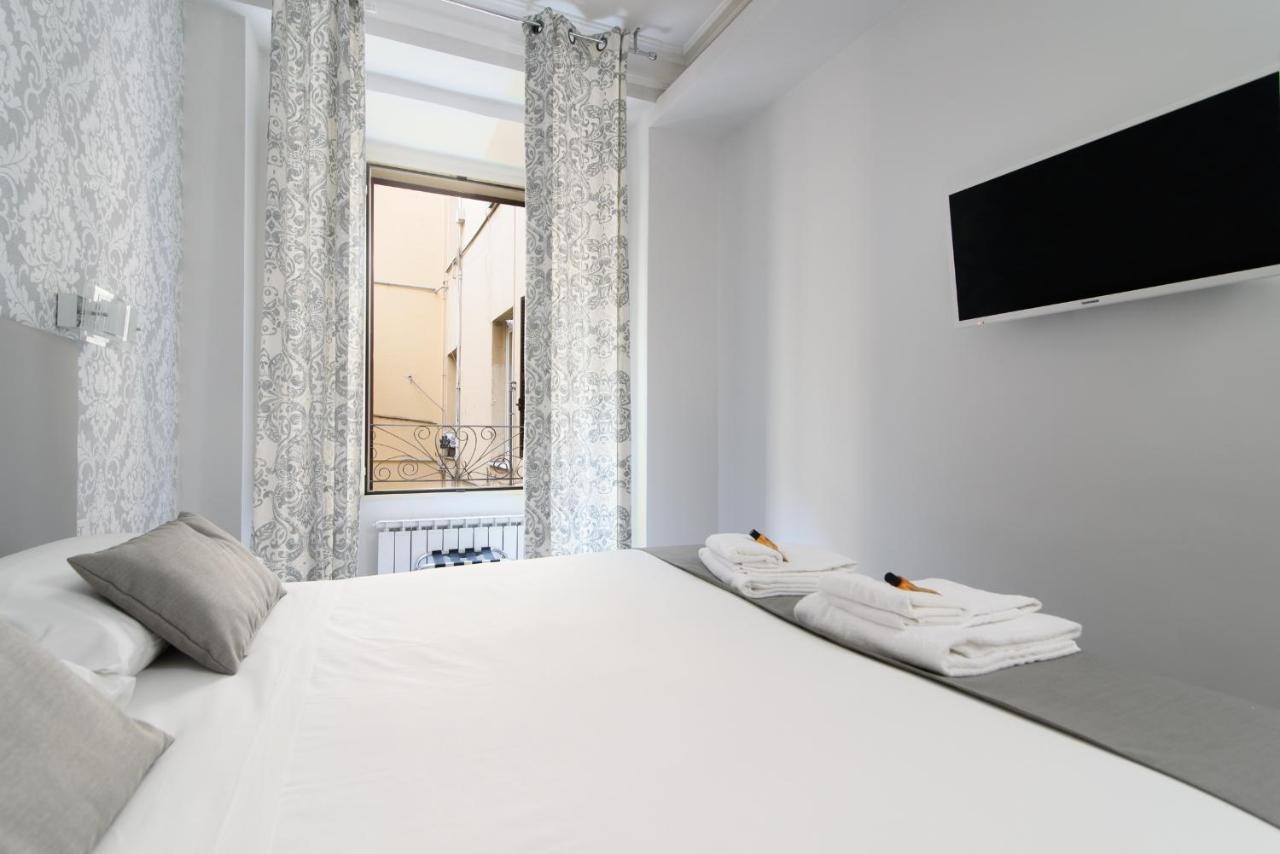 White Caesar Guesthouse Рим Екстер'єр фото